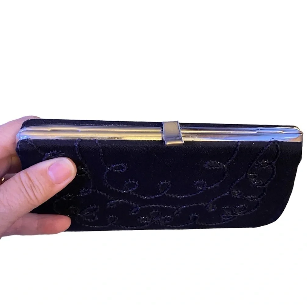 Vintage Evening Bag/Clutch Beaded Design Silver Tone Chain and Hardware Black